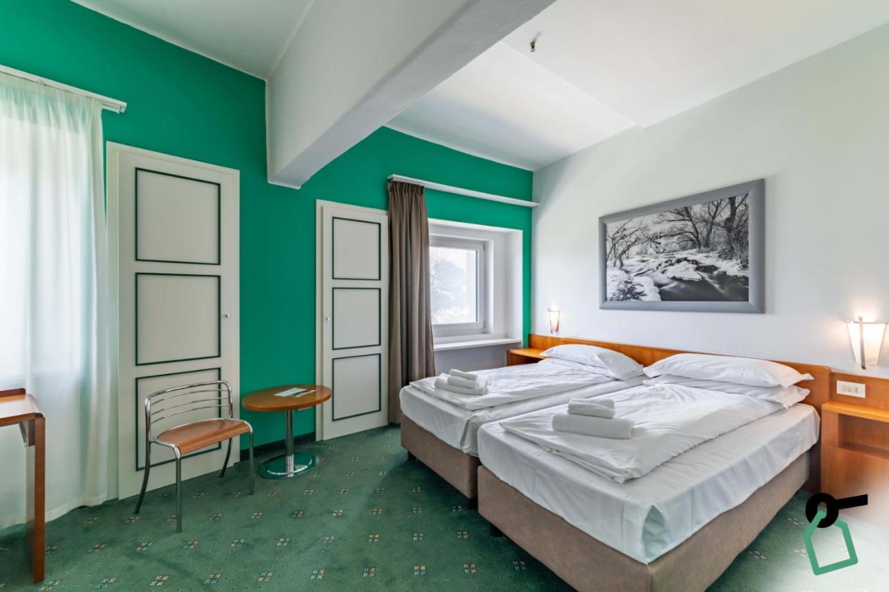 Hotiday Room Collection - Sauze Torre Oulx Kültér fotó