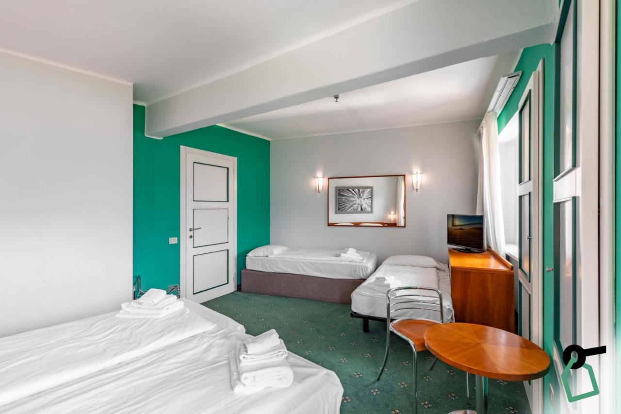 Hotiday Room Collection - Sauze Torre Oulx Kültér fotó