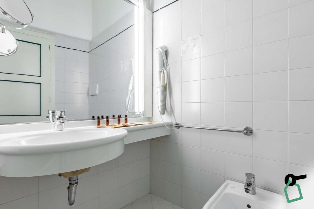 Hotiday Room Collection - Sauze Torre Oulx Kültér fotó